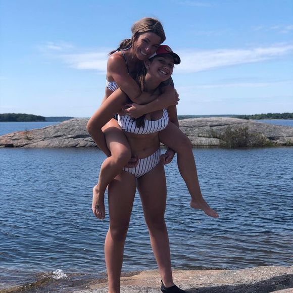 Meet your Posher, Peggy - Picture 1 of 1